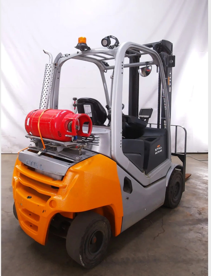 STILL RX70-25T - رافعة شوكية تعمل بالغاز: صور 4 STILL RX70-25T - رافعة شوكية تعمل بالغاز: صور 4
