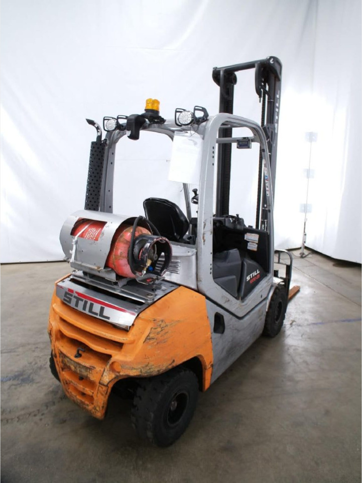 STILL RX70-25T - رافعة شوكية تعمل بالغاز: صور 2 STILL RX70-25T - رافعة شوكية تعمل بالغاز: صور 2