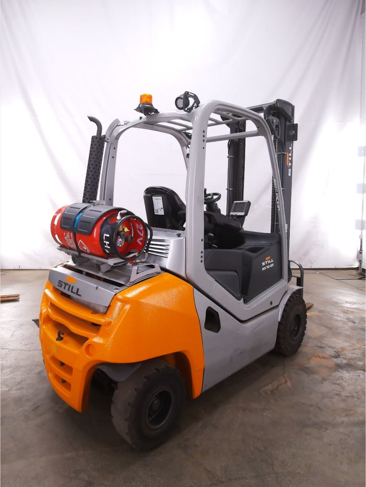 STILL RX70-25T - رافعة شوكية تعمل بالغاز: صور 4 STILL RX70-25T - رافعة شوكية تعمل بالغاز: صور 4