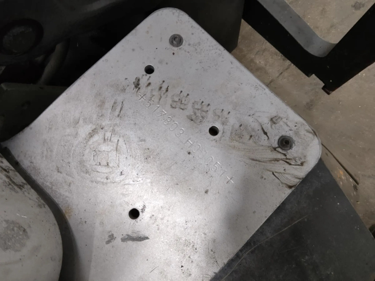 STILL RX70-30H - رافعة شوكية ديزل: صور 5 STILL RX70-30H - رافعة شوكية ديزل: صور 5