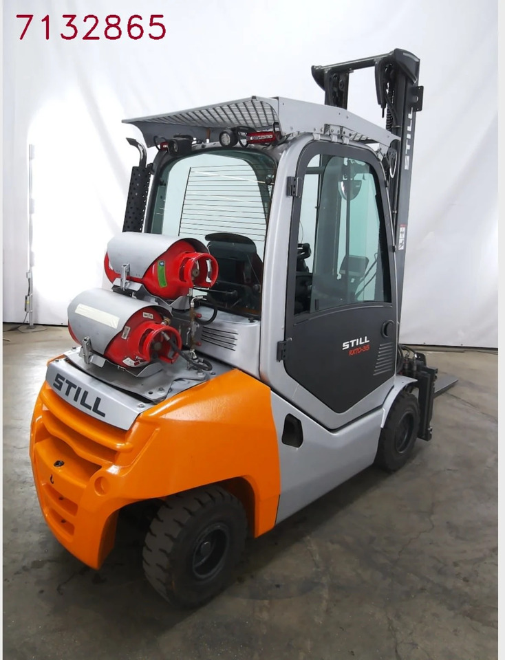 STILL RX70-35T - رافعة شوكية تعمل بالغاز: صور 4 STILL RX70-35T - رافعة شوكية تعمل بالغاز: صور 4