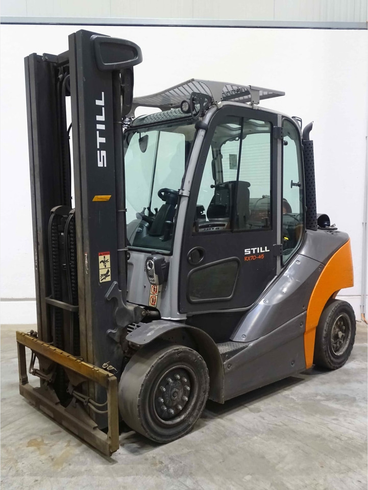 STILL RX70-45T - رافعة شوكية تعمل بالغاز: صور 1 STILL RX70-45T - رافعة شوكية تعمل بالغاز: صور 1