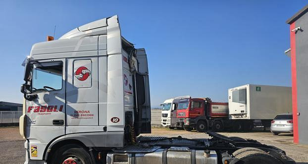 تأجير DAF XF-460 EURO 6 impianto idraulico DAF XF-460 EURO 6 impianto idraulico: صور 7 تأجير DAF XF-460 EURO 6 impianto idraulico DAF XF-460 EURO 6 impianto idraulico: صور 7