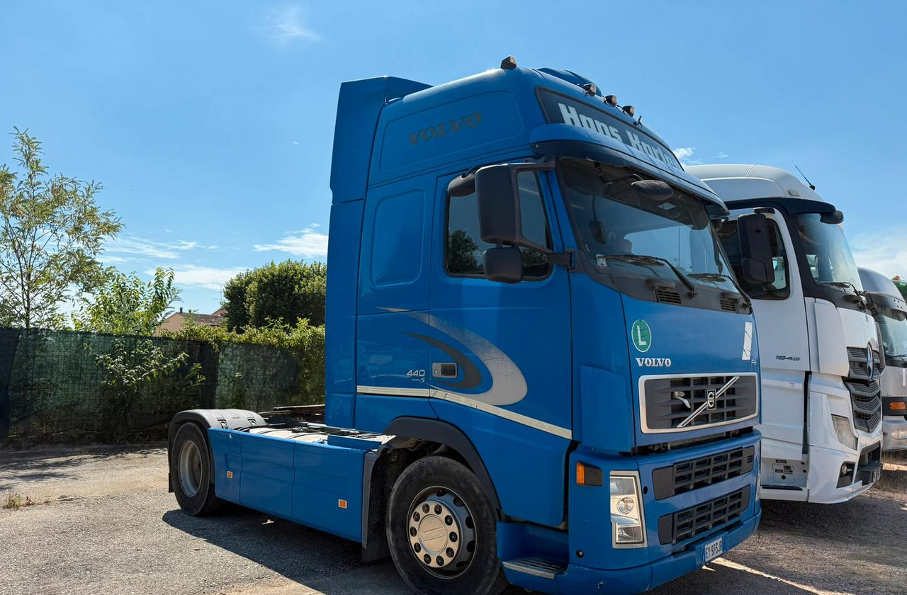 VOLVO FH.440. Euro 5 Con il Disco - شاحنة جرار: صور 4 VOLVO FH.440. Euro 5 Con il Disco - شاحنة جرار: صور 4