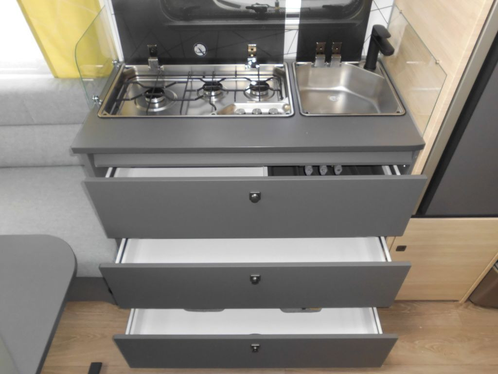 كرفان سحب جديد Fendt Apero 515 SG 2023 mit Extras+++ Fendt Apero 515 SG mit Extras! %Lagerabverkauf%: صور 11