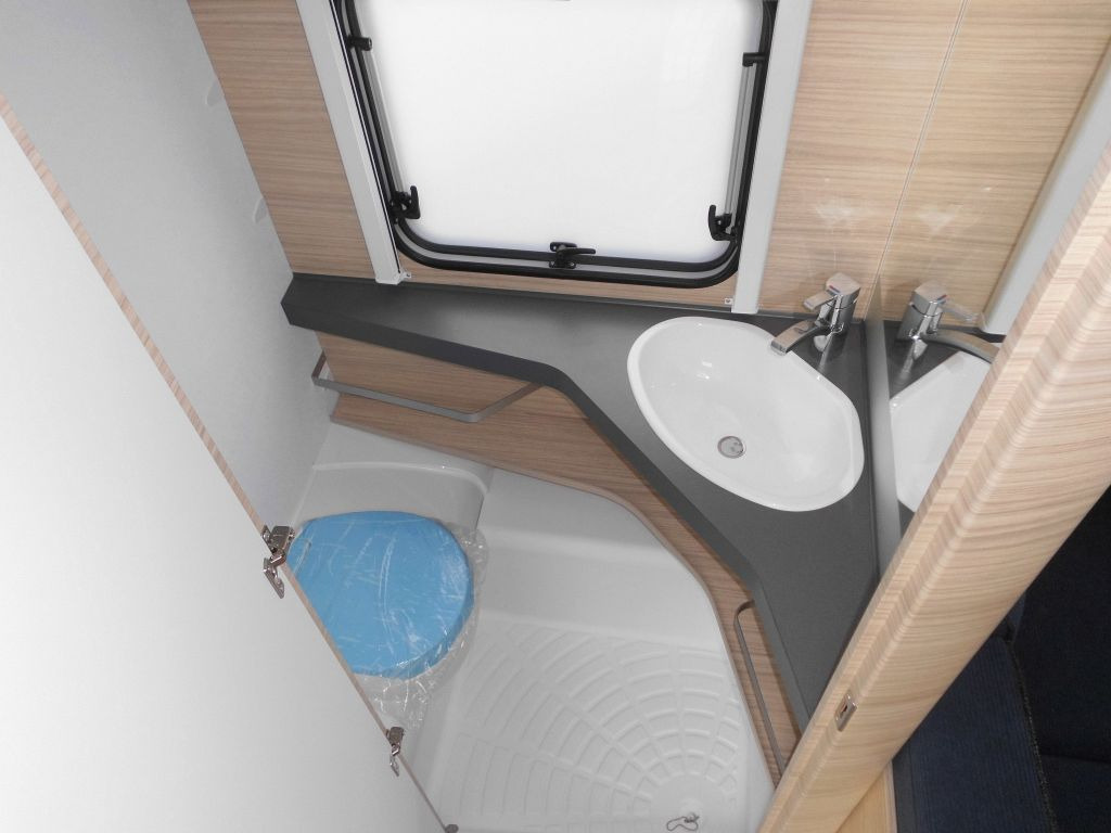 تأجير  Fendt Bianco Activ 550 KMG 2026 Safety 2000kg.,+++ Fendt Bianco Activ 550 KMG 2026 Safety 2000kg.,+++: صور 15