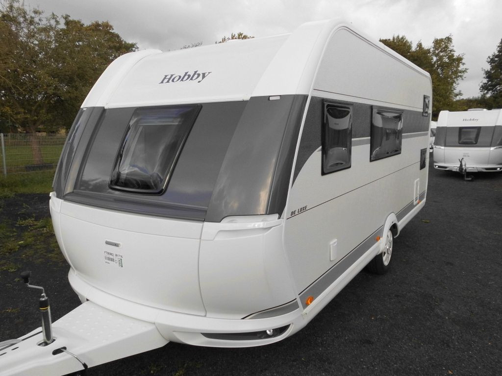 Hobby De Luxe 490 KMF 2026 GARAGE AUTARK 1800kg.+++ - كرفان سحب: صور 5 Hobby De Luxe 490 KMF 2026 GARAGE AUTARK 1800kg.+++ - كرفان سحب: صور 5