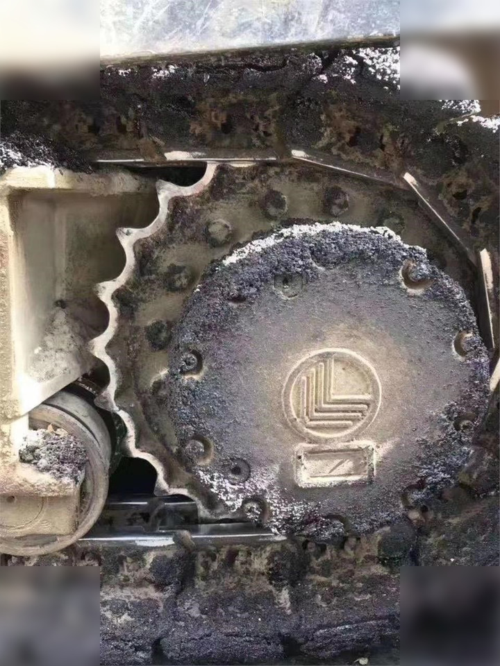 2010 CATERPILLAR AP-755 - العامل بالقار: صور 4 2010 CATERPILLAR AP-755 - العامل بالقار: صور 4