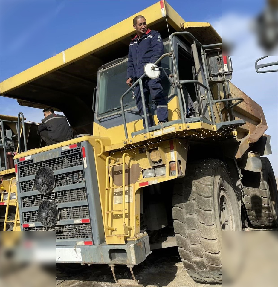 2011 KOMATSU HD465-7 - شاحنة قلابة للمحاجر: صور 2 2011 KOMATSU HD465-7 - شاحنة قلابة للمحاجر: صور 2