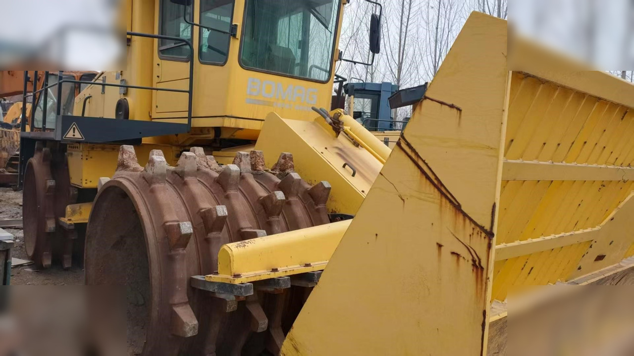 2012 BOMAG BC672RB-2 - مدماج: صور 1 2012 BOMAG BC672RB-2 - مدماج: صور 1