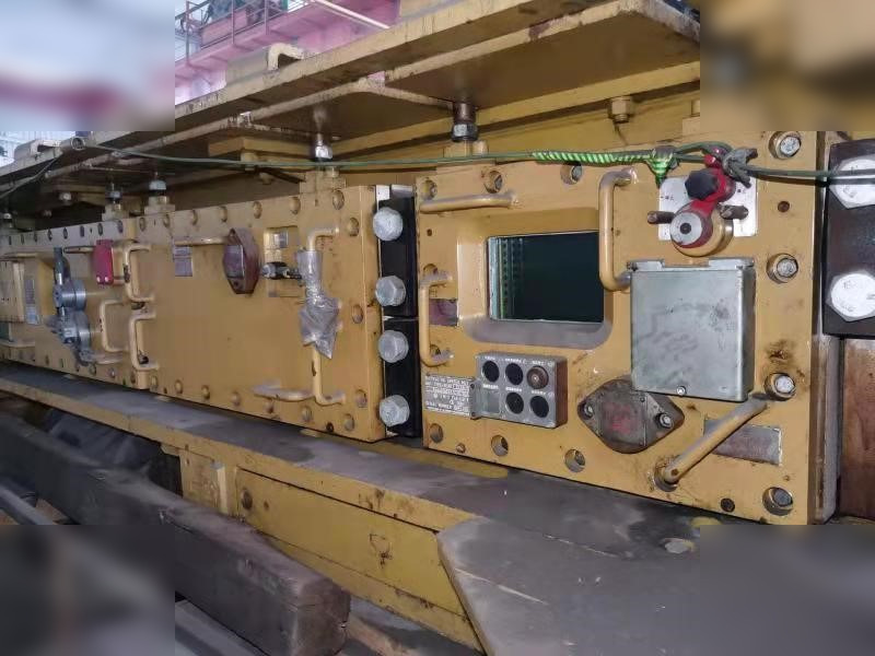 2012 CATERPILLAR EL2000 - ماكينات التعدين: صور 1 2012 CATERPILLAR EL2000 - ماكينات التعدين: صور 1