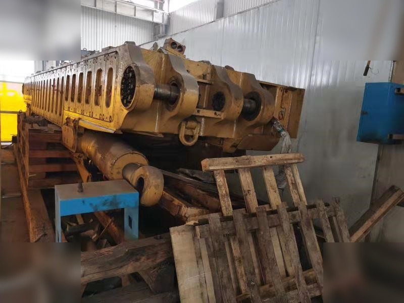 2012 CATERPILLAR EL2000 - ماكينات التعدين: صور 2 2012 CATERPILLAR EL2000 - ماكينات التعدين: صور 2
