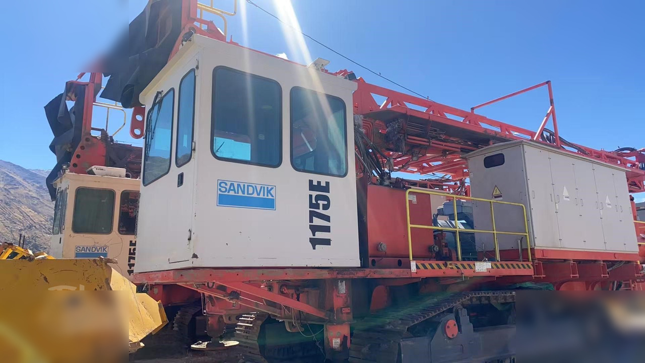 2016 SANDVIK D75KS - آلة حفر: صور 4 2016 SANDVIK D75KS - آلة حفر: صور 4