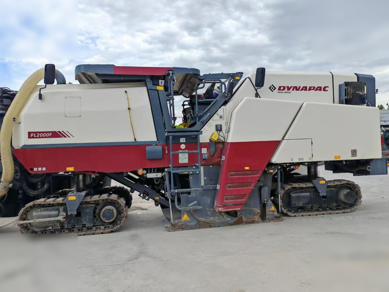 2020 DYNAPAC PL2000F - ماكينات لصقل الأسفلت: صور 2 2020 DYNAPAC PL2000F - ماكينات لصقل الأسفلت: صور 2