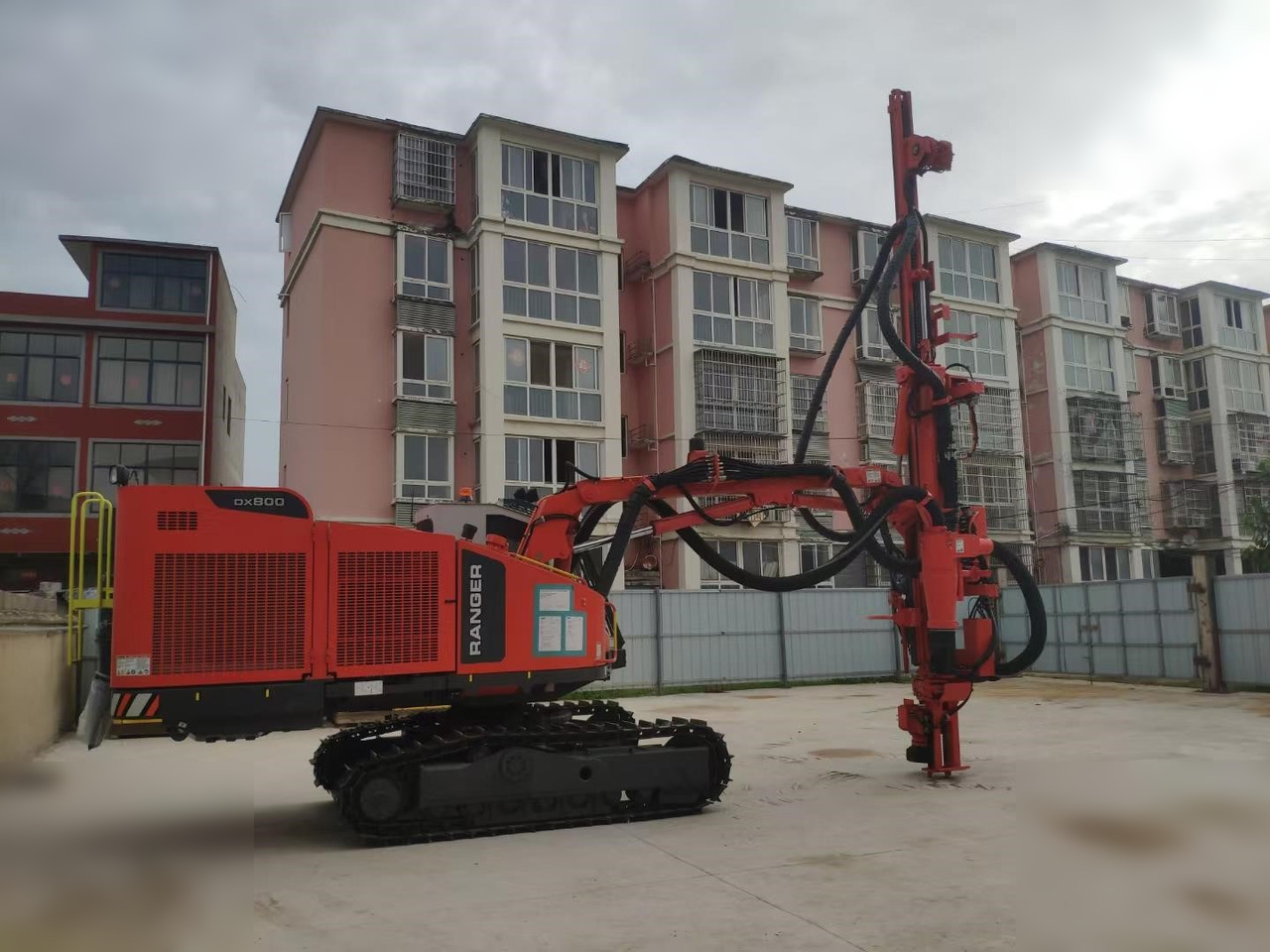 2022 SANDVIK DX800 - آلة حفر: صور 2 2022 SANDVIK DX800 - آلة حفر: صور 2