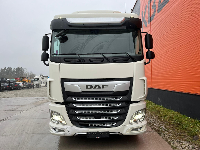 DAF XF 480 4x2 SPACE CAB - شاحنة جرار: صور 3 DAF XF 480 4x2 SPACE CAB - شاحنة جرار: صور 3