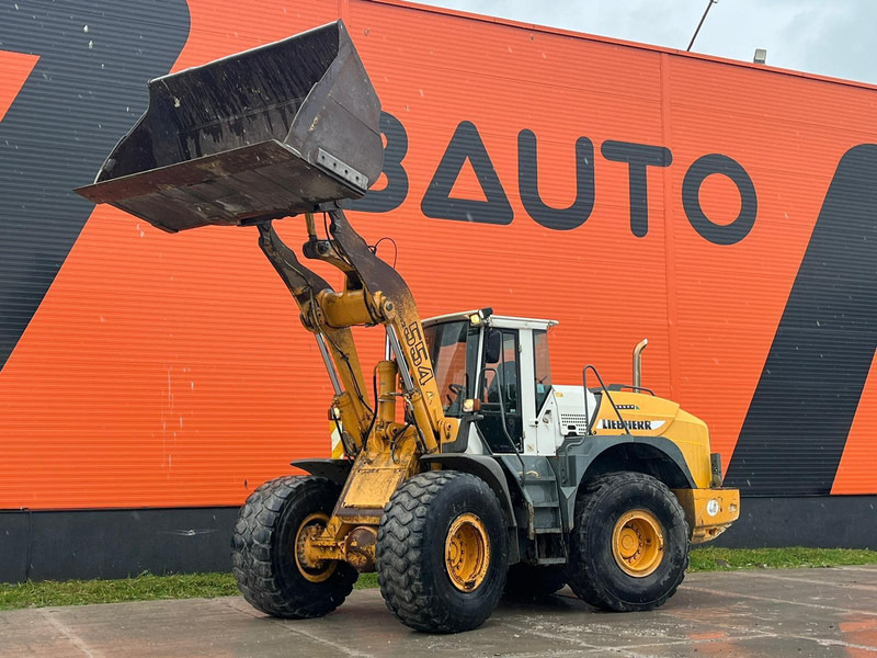 Liebherr L 554 4x4 AC / CENTRL LUBRICATION - اللودر بعجل: صور 1 Liebherr L 554 4x4 AC / CENTRL LUBRICATION - اللودر بعجل: صور 1