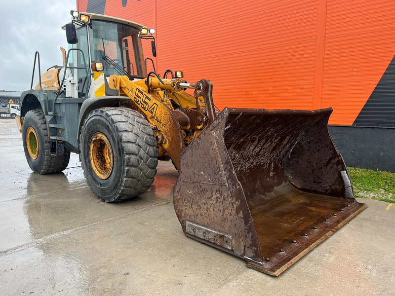 Liebherr L 554 4x4 AC / CENTRL LUBRICATION - اللودر بعجل: صور 4 Liebherr L 554 4x4 AC / CENTRL LUBRICATION - اللودر بعجل: صور 4