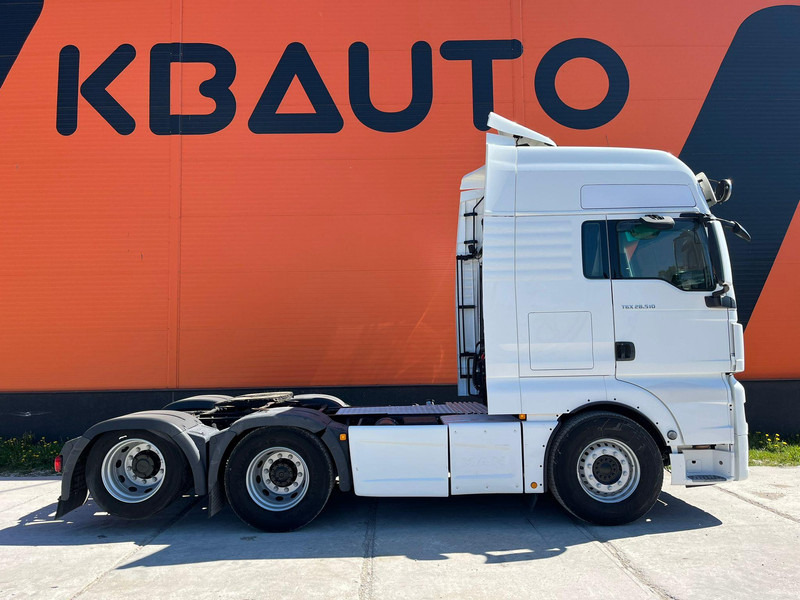MAN TGX 28.510 6x2 XXL CAB / INTARDER / DOUBLE BOGIE - شاحنة جرار: صور 5 MAN TGX 28.510 6x2 XXL CAB / INTARDER / DOUBLE BOGIE - شاحنة جرار: صور 5