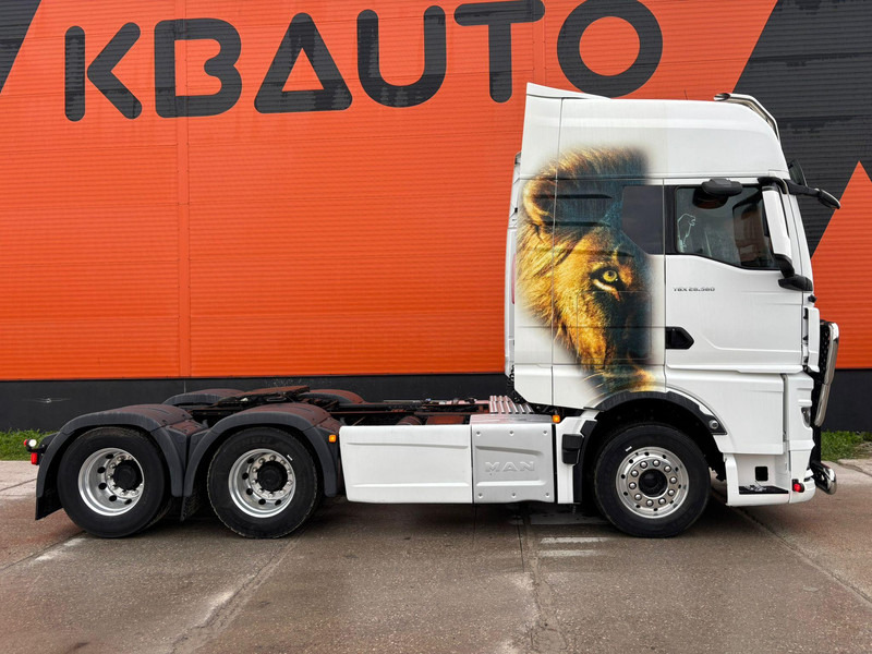 MAN TGX 28.580 6x2 TWIN BED GX CAB / INTARDER / DOUBLE BOGIE - شاحنة جرار: صور 5 MAN TGX 28.580 6x2 TWIN BED GX CAB / INTARDER / DOUBLE BOGIE - شاحنة جرار: صور 5