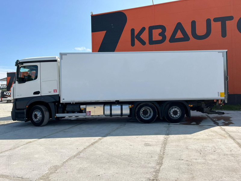 بصندوق مغلق شاحنة Mercedes-Benz Actros 2545 6x2 BOX L=7526 mm: صور 8