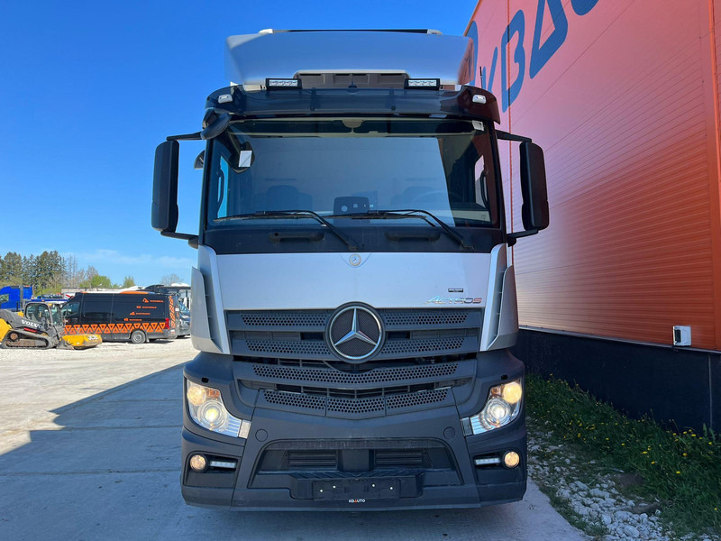 Mercedes-Benz Actros 2551 6x2 FOR SALE AS CHASSIS / CHASSIS L=7600 mm - الشاسيه شاحنة: صور 2 Mercedes-Benz Actros 2551 6x2 FOR SALE AS CHASSIS / CHASSIS L=7600 mm - الشاسيه شاحنة: صور 2