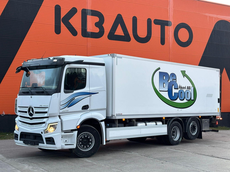 Mercedes-Benz Actros 2848 6x2*4 MITSUBISHI TU1250 MT / BOX L=7551 mm - مبردة شاحنة: صور 1 Mercedes-Benz Actros 2848 6x2*4 MITSUBISHI TU1250 MT / BOX L=7551 mm - مبردة شاحنة: صور 1