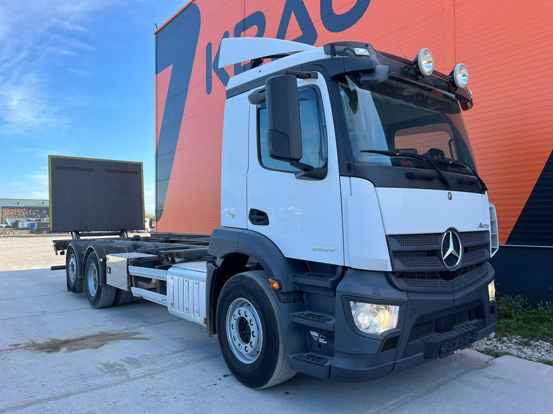Mercedes-Benz Antos 2535 6x2*4 CHASSIS L=7788 mm - شاحنات الحاويات/ جسم علوي قابل للتغيير شاحنة: صور 4 Mercedes-Benz Antos 2535 6x2*4 CHASSIS L=7788 mm - شاحنات الحاويات/ جسم علوي قابل للتغيير شاحنة: صور 4