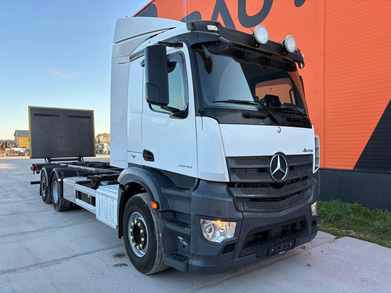 Mercedes-Benz Antos 2545 6x2 RETARDER / CHASSIS L=7812 mm - الشاسيه شاحنة: صور 4 Mercedes-Benz Antos 2545 6x2 RETARDER / CHASSIS L=7812 mm - الشاسيه شاحنة: صور 4