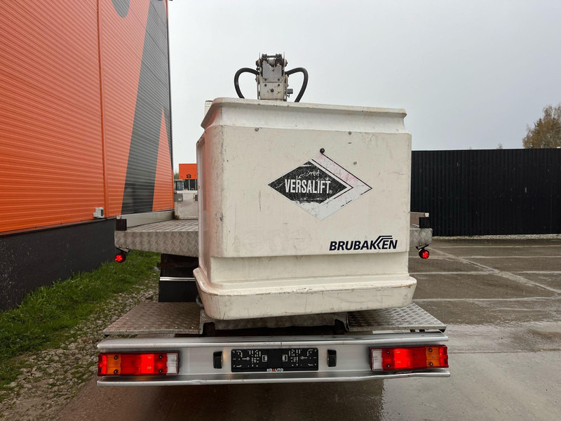 شاحنة, شاحنة كرين Mercedes-Benz Atego 918 4x4 VERSALIFT VST-237-NF / 13,5 m: صور 7