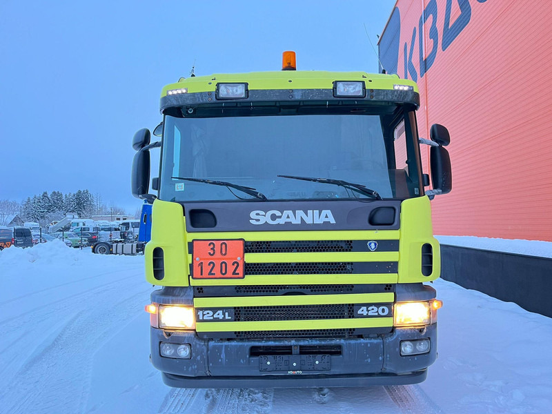 Scania P 124 4x2 TANK 13000 l / ADR AT / RETARDER - شاحنة صهريج: صور 3 Scania P 124 4x2 TANK 13000 l / ADR AT / RETARDER - شاحنة صهريج: صور 3