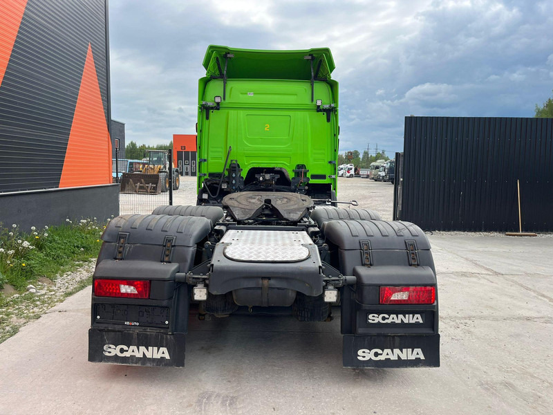 شاحنة جرار Scania P 450 6x2 RETARDER: صور 7 شاحنة جرار Scania P 450 6x2 RETARDER: صور 7