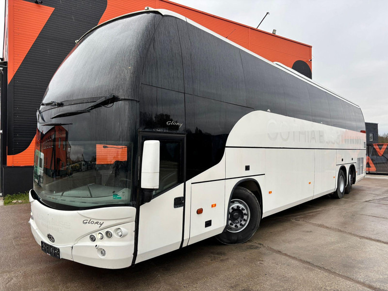 Volvo B12B Beulas Glory 6x2*4 61 SEATS / AC / AUXILIARY HEATING / WC - سياحية حافلة: صور 3 Volvo B12B Beulas Glory 6x2*4 61 SEATS / AC / AUXILIARY HEATING / WC - سياحية حافلة: صور 3