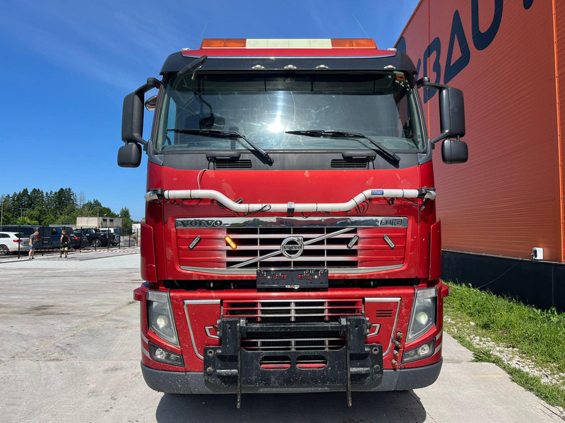 Volvo FH 16 700 8x4*4 HIAB XR 24 ton / L=5800 mm - شاحنة ذات الخطاف: صور 3 Volvo FH 16 700 8x4*4 HIAB XR 24 ton / L=5800 mm - شاحنة ذات الخطاف: صور 3