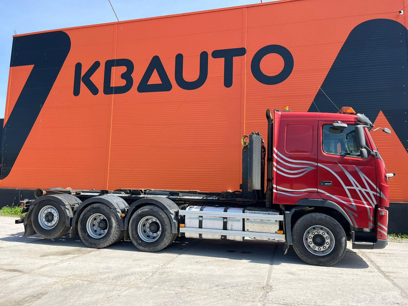 Volvo FH 16 700 8x4*4 HIAB XR 24 ton / L=5800 mm - شاحنة ذات الخطاف: صور 5 Volvo FH 16 700 8x4*4 HIAB XR 24 ton / L=5800 mm - شاحنة ذات الخطاف: صور 5