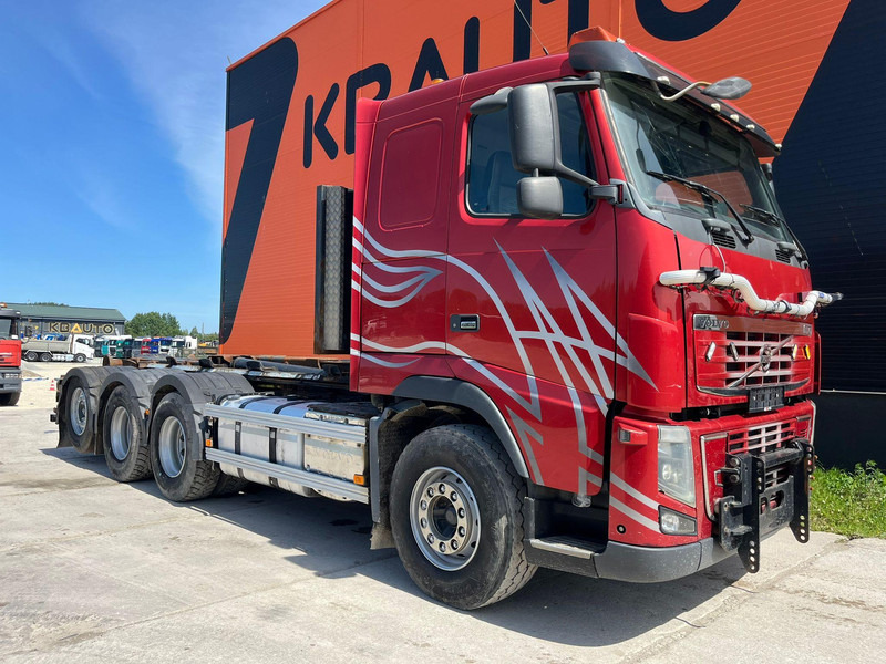 Volvo FH 16 700 8x4*4 HIAB XR 24 ton / L=5800 mm - شاحنة ذات الخطاف: صور 4 Volvo FH 16 700 8x4*4 HIAB XR 24 ton / L=5800 mm - شاحنة ذات الخطاف: صور 4