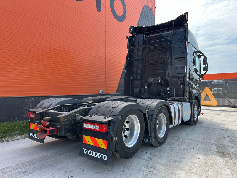 Volvo FH 16 750 6x4 GCW 76 ton / TANDEM AXLE LIFT - شاحنة جرار: صور 5 Volvo FH 16 750 6x4 GCW 76 ton / TANDEM AXLE LIFT - شاحنة جرار: صور 5