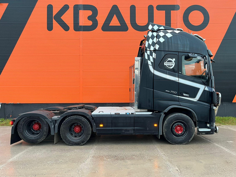 Volvo FH 16 750 6x4 GCW 80 ton / RETARDER / HYDRAULICS / TANDEM AXLE LIFT - شاحنة جرار: صور 5 Volvo FH 16 750 6x4 GCW 80 ton / RETARDER / HYDRAULICS / TANDEM AXLE LIFT - شاحنة جرار: صور 5