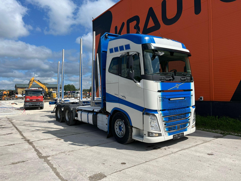 Volvo FH 16 750 6x4 HYDRAULICS - شاحنة قطع الأشجار, شاحنة كرين: صور 3 Volvo FH 16 750 6x4 HYDRAULICS - شاحنة قطع الأشجار, شاحنة كرين: صور 3