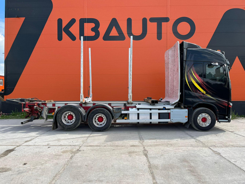 Volvo FH 540 6x4 TANDEM AXLE LIFT - شاحنة قطع الأشجار, شاحنة كرين: صور 5 Volvo FH 540 6x4 TANDEM AXLE LIFT - شاحنة قطع الأشجار, شاحنة كرين: صور 5