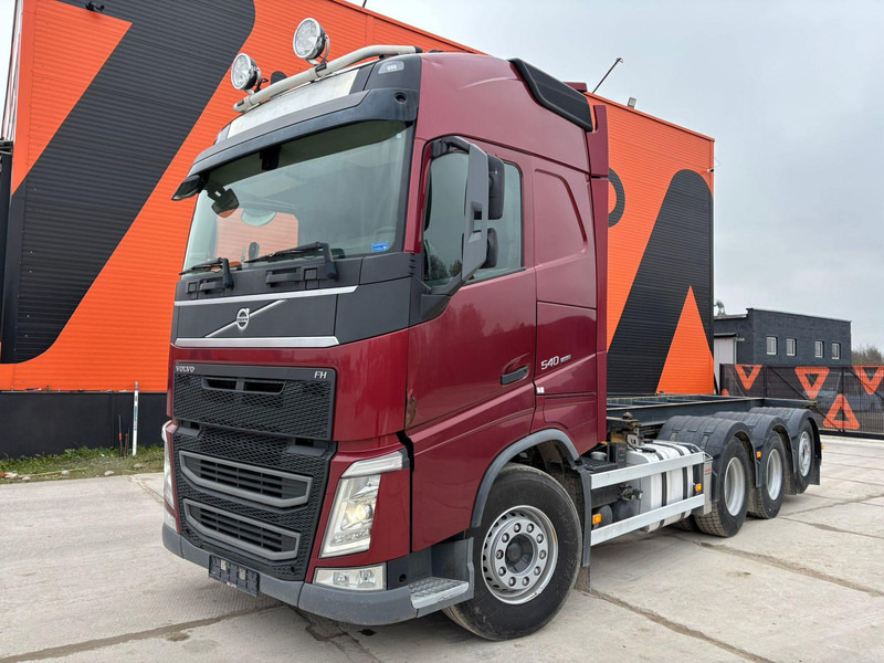 Volvo FH 540 8x4*4 BDF / TIPPER - شاحنات الحاويات/ جسم علوي قابل للتغيير شاحنة: صور 2 Volvo FH 540 8x4*4 BDF / TIPPER - شاحنات الحاويات/ جسم علوي قابل للتغيير شاحنة: صور 2