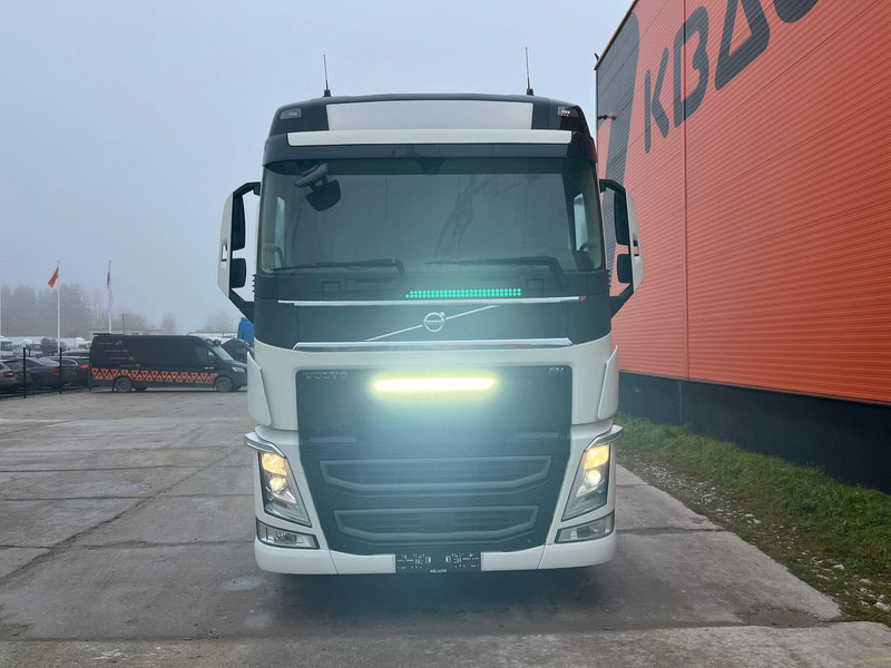 Volvo FH 540 8x4*4 CHASSIS L=7137 mm - الشاسيه شاحنة: صور 3 Volvo FH 540 8x4*4 CHASSIS L=7137 mm - الشاسيه شاحنة: صور 3