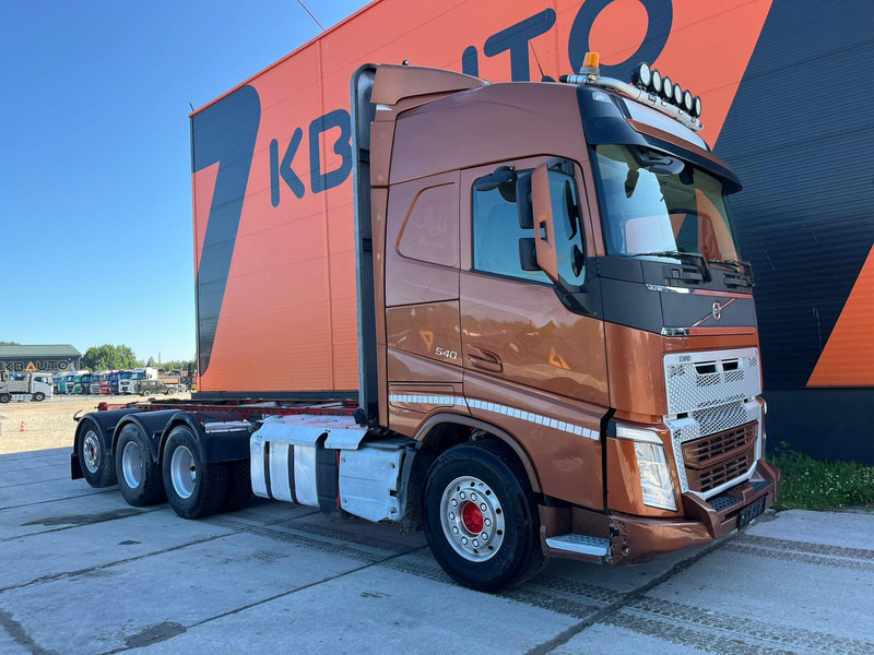Volvo FH 540 8x4*4 GLOBE XL / 9 ton FRONT AXLE - الشاسيه شاحنة: صور 4 Volvo FH 540 8x4*4 GLOBE XL / 9 ton FRONT AXLE - الشاسيه شاحنة: صور 4