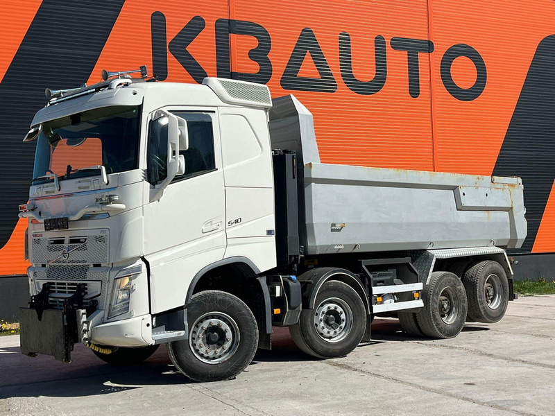 Volvo FH 540 8x4 RETARDER / TANDEM AXLE LIFT / BIG AXLES / BOX L=5704 mm - قلابات: صور 1 Volvo FH 540 8x4 RETARDER / TANDEM AXLE LIFT / BIG AXLES / BOX L=5704 mm - قلابات: صور 1