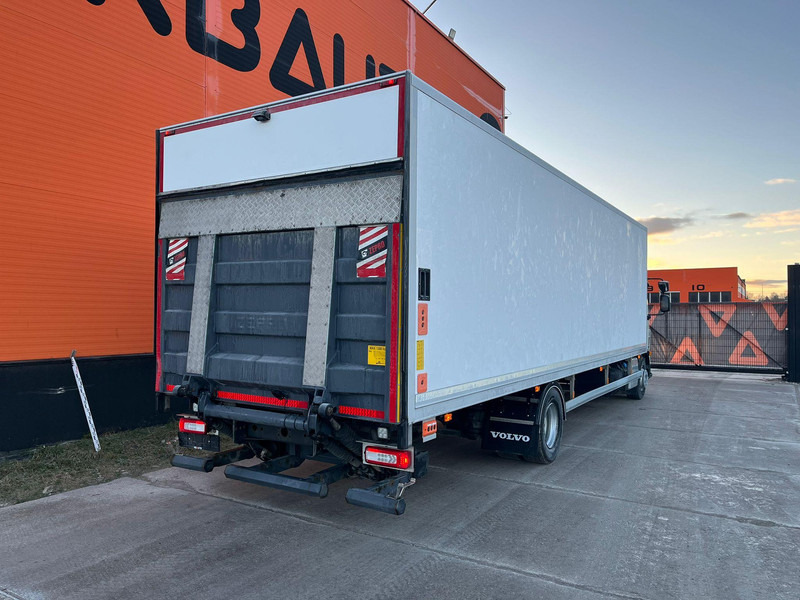 Volvo FL 210 4x2 BOX L=8764 - بصندوق مغلق شاحنة: صور 5 Volvo FL 210 4x2 BOX L=8764 - بصندوق مغلق شاحنة: صور 5