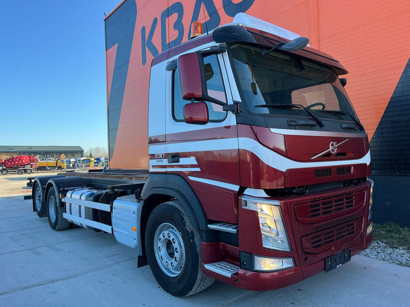 Volvo FM 330 6x2*4 ONLY 57587 km !!! / HYDRAULICS / CHASSIS L=7740 MM - الشاسيه شاحنة: صور 4 Volvo FM 330 6x2*4 ONLY 57587 km !!! / HYDRAULICS / CHASSIS L=7740 MM - الشاسيه شاحنة: صور 4