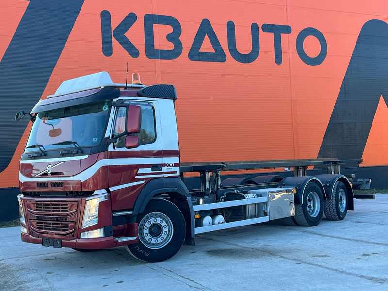Volvo FM 330 6x2*4 ONLY 57587 km !!! / HYDRAULICS / CHASSIS L=7740 MM - شاحنات الحاويات/ جسم علوي قابل للتغيير شاحنة: صور 1 Volvo FM 330 6x2*4 ONLY 57587 km !!! / HYDRAULICS / CHASSIS L=7740 MM - شاحنات الحاويات/ جسم علوي قابل للتغيير شاحنة: صور 1