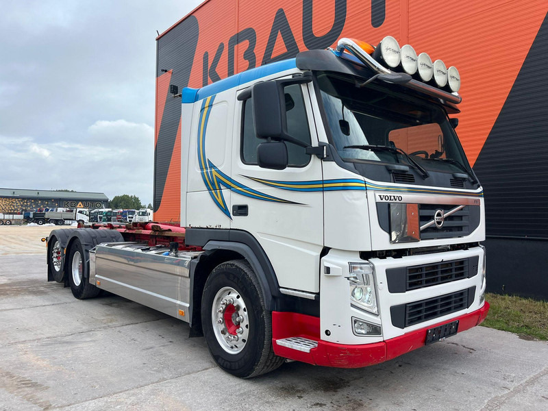 Volvo FM 500 6x2*4 HIAB 20 TON / L= 5300 mm - شاحنة ذات الخطاف: صور 3 Volvo FM 500 6x2*4 HIAB 20 TON / L= 5300 mm - شاحنة ذات الخطاف: صور 3