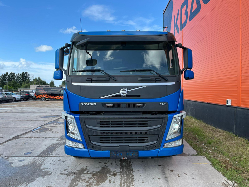Volvo FM 500 8x2*6 PLATFORM L=9192 mm / WINCH - شاحنة نقل سيارات شاحنة: صور 3 Volvo FM 500 8x2*6 PLATFORM L=9192 mm / WINCH - شاحنة نقل سيارات شاحنة: صور 3