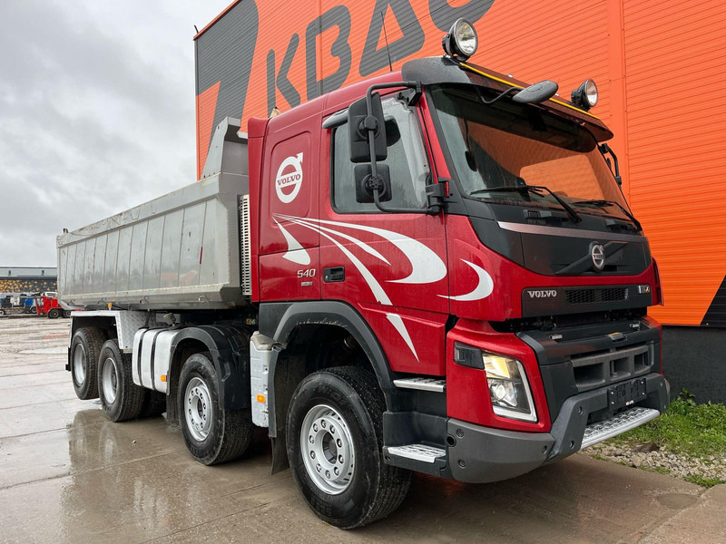 Volvo FMX 540 8x4 RETARDER / TANDEM AXLE LIFT / BIG AXLES / BOX L=5703 mm - قلابات: صور 4 Volvo FMX 540 8x4 RETARDER / TANDEM AXLE LIFT / BIG AXLES / BOX L=5703 mm - قلابات: صور 4
